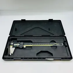 MITUTOYO DIGITAL CALIPER CD-20CX WITH CASE JAPAN