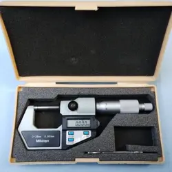 MITUTOYO DIGITAL MICROMETER 0-25MM (WITH DATA OUTPUT)