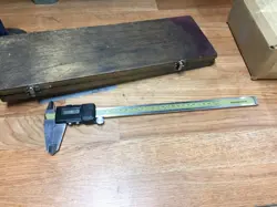 MITUTOYO DIGITAL CALIPER 12 