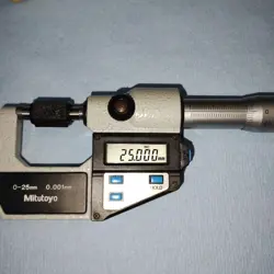 MICROMETER 0-25MM WITH