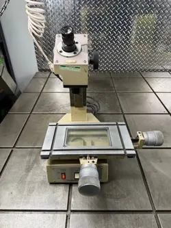 TOOLMAKERS MICROSCOPE JAPAN