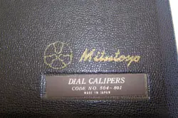 CALIPERS WITH CASE