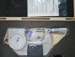 MITUTOYO 510-122 INDICATING MICROMETER, 25-50MM RANGE, 0.001MM