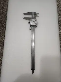 MITUTOYO DIAL CALIPER 505-644-50 .001”  8