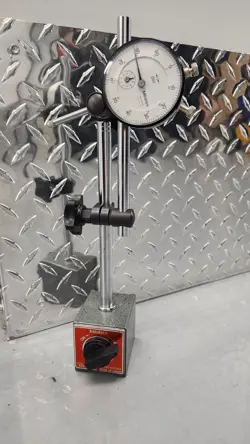 MAGNETIC BASE WITH
