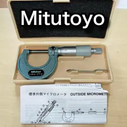 MITUTOYO 103-137 OUTSIDE MICROMETER 0-25MM PRECISION MEASURING TOOL WITH CASE