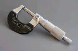 0-25MM METRIC MICROMETER