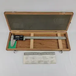 MITUTOYO 12 INCH 500-323 DIGIMATIC CALIPER W/ CASE DIGITAL CD-12