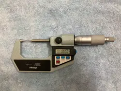MITUTOYO DIGITAL POINT MICROMETER 0-1