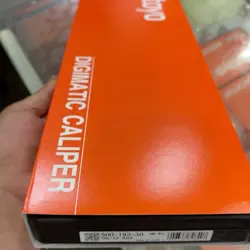 1PC BRAND NEW MITUTOYO 500-193-30 DIGITAL CALIPER #G