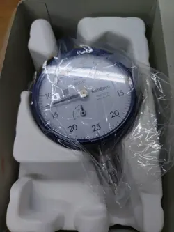 BACK LUG DIAL