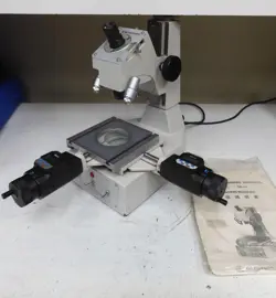TOOLMAKERS MICROSCOPE 30X