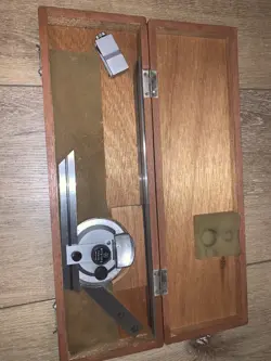 EX-VG MITUTOYO UNIVERSAL