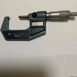 MITUTOYO MICROMETER 25-50 293-166 MDC-50J JAPAN