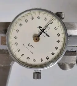 DIAL CALIPERS WITH