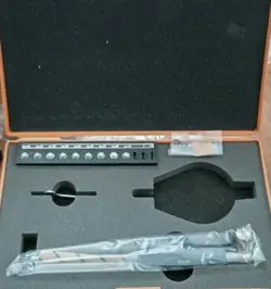NEW MITUTOYO CG-35A