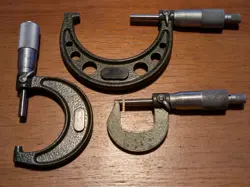 MITUTOYO 0-3 INCH MICROMETER SET VINTAGE