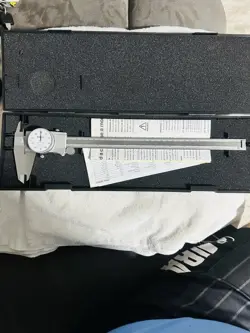 MITUTOYO 505-746 DIAL CALIPER 0-12