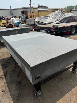 LARGE MITUTOYO GRANITE