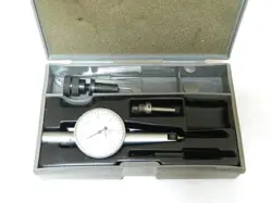 MITUTOYO DIAL TEST INDICATOR 513-118 ORIGINAL CASE  W/ SOME EXTRA PARTS.