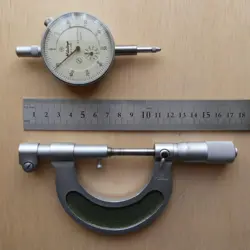 DIAL MICROMETER