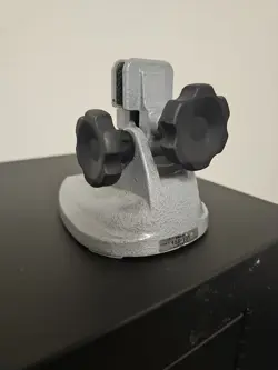 ADJUSTABLE MICROMETER STAND