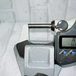 293-230-30 DIGITAL MICROMETER