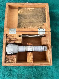 MITUTOYO HOLTEST INSIDE MICROMETER 2.0-2.4”