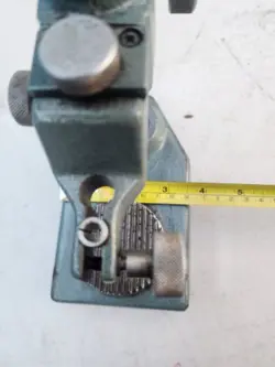 UNIVERSAL DIAL