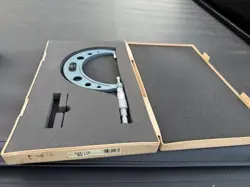 MITUTOYO 122-128 BLADE MICROMETER .0001 “
