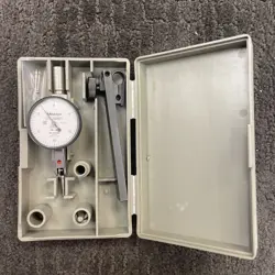 MITUTOYO 513-402T DIAL TEST INDICATOR. WITH CASE.