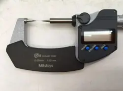 MITUTOYO CPM15-25MX DIGIMATIC