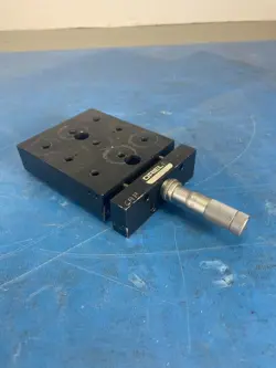 ORIEL 16021 LINEAR STAGE W/ MITUTOYO MICROMETER *30 DAY WARRANTY*
