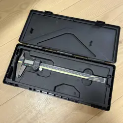 LCD MEASURING INSTRUMENT
