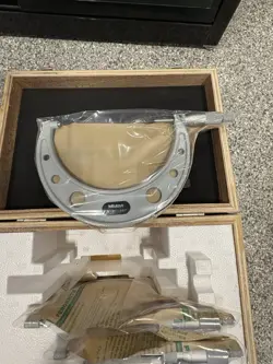 MICROMETER PIECE SET