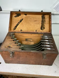 MITUTOYO 6