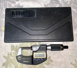 0–25MM DIGITAL GAUGE