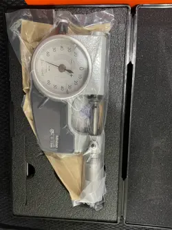 1 PCS  MITUTOYO  510-141  LEVER MICROMETER  0- 25MM *0.001MM/