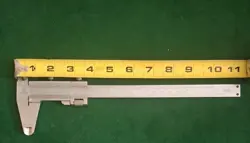 VINTAGE MITUTOYO CALIPER, 0-6