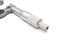 126-137 SCREW THREAD