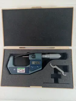 25-50MM CASE NEW