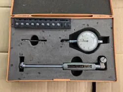 MITUTOYO CYLINDER GAUGE 18-35MM PEACOCK WITH DIAL