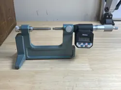 BENCH MICROMETER DIGIMATIC