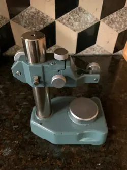7004 DIAL INDICATOR