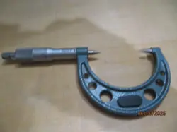 1-2 SCREW-THREAD MICROMETER