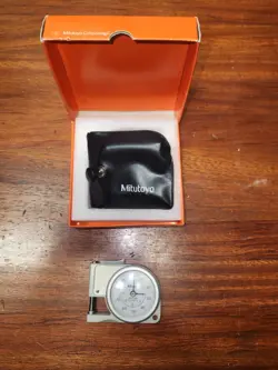 THICKNESS GAGE GAUGE