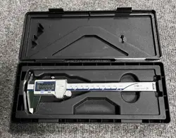MITUTOYO 500-752-20 DIGITAL CALIPER CD-P6