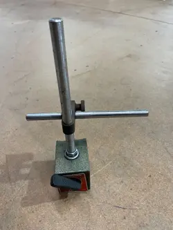 MITUTOYO 7011S MAGNETIC BASE STAND MACHINIST TOOL MADE IN JAPAN