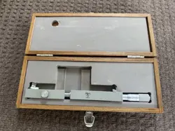 OPTICAL MICROMETER W/