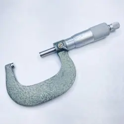 MITUTOYO 103-262 OUTSIDE MICROMETER 1-2